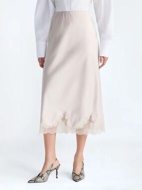 Scoop Women's Midi Slip Skirt with Lace Trim in Champagne Mist